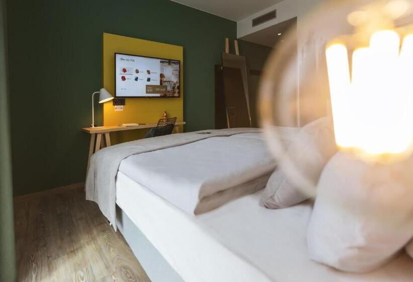 Номер Стандарт Адаптированный для Инвалидов, Holiday Inn   The Niu Tab Dusseldorf Main Station, An Ihg