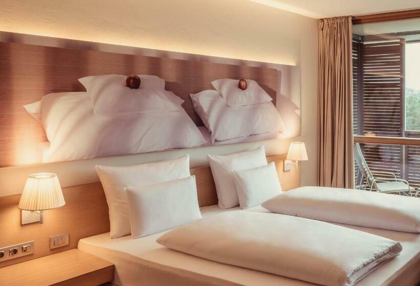 Номер Deluxe Вид на Бассейн, Falkensteiner Balance Resort Stegersbach   Adults Only