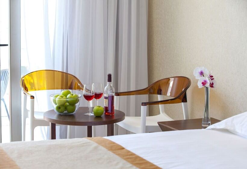 Номер Superior Вид на Море, Faros Hotel Ayia Napa