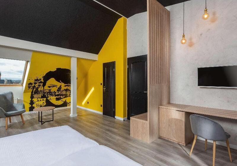 Quarto Superior, Ibis Styles Dresden Neustadt