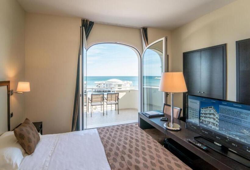 اتاق پرستیژ با چشم‌انداز دریا, Terrazza Marconi Hotel&spamarine