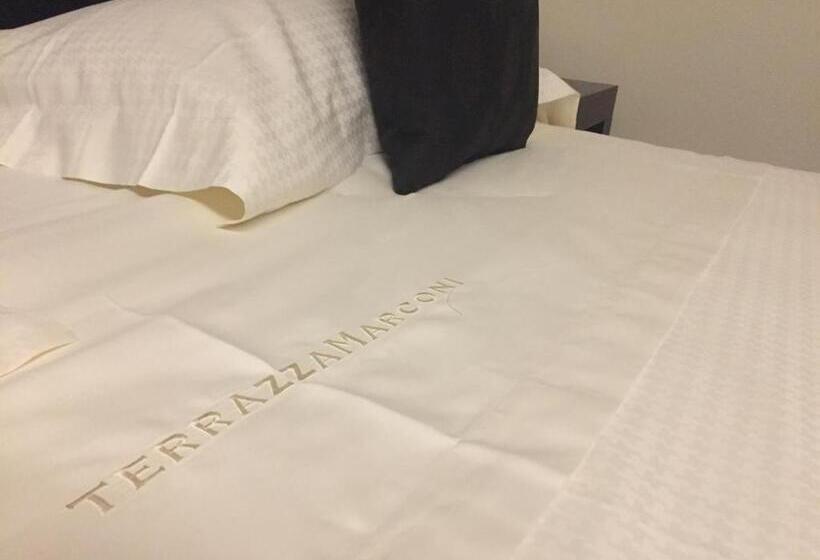 اتاق استاندارد با چشم‌انداز دریا, Terrazza Marconi Hotel&spamarine