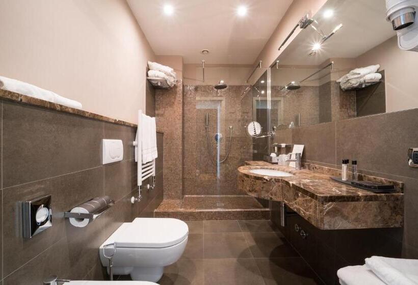 اتاق لوکس با چشم‌انداز دریا, Terrazza Marconi Hotel&spamarine