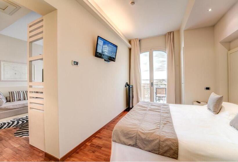 سوییت با چشم‌انداز دریا, Terrazza Marconi Hotel&spamarine