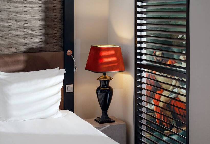 سوییت اجرایی, The Dominican, Brussels, A Member Of Design Hotels