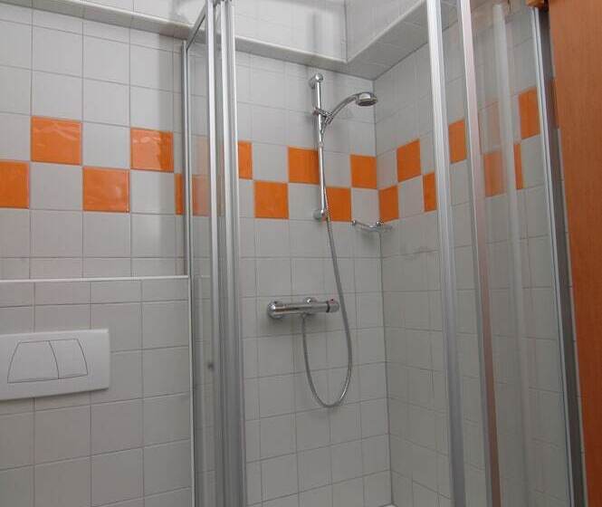 اتاق استاندارد با چشمانداز رودخانه, Villa Dvor