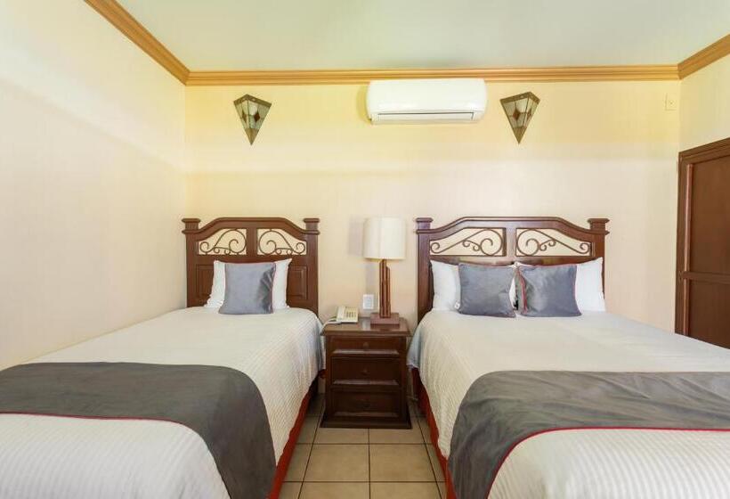 اتاق استاندارد سه نفره, Angel Inn