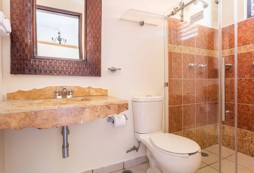 اتاق استاندارد با 2 تخت دوبل, Angel Inn