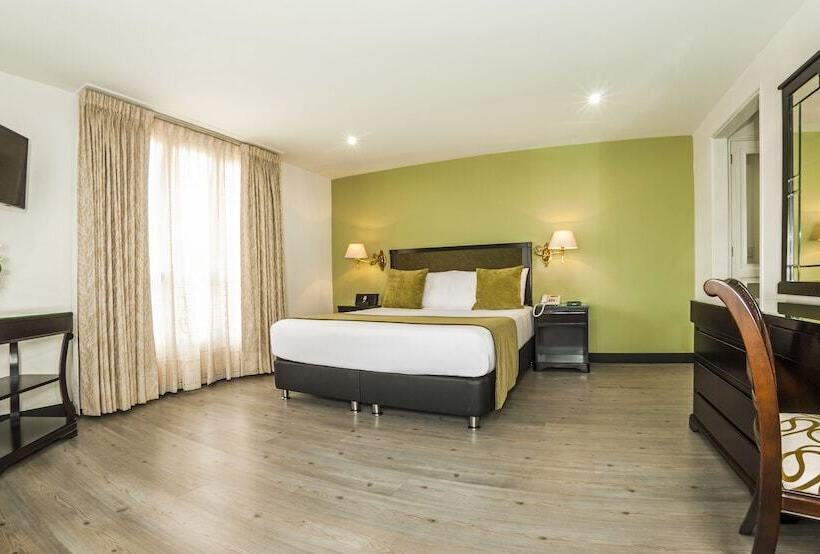 Полулюкс, Le Manoir Bogota