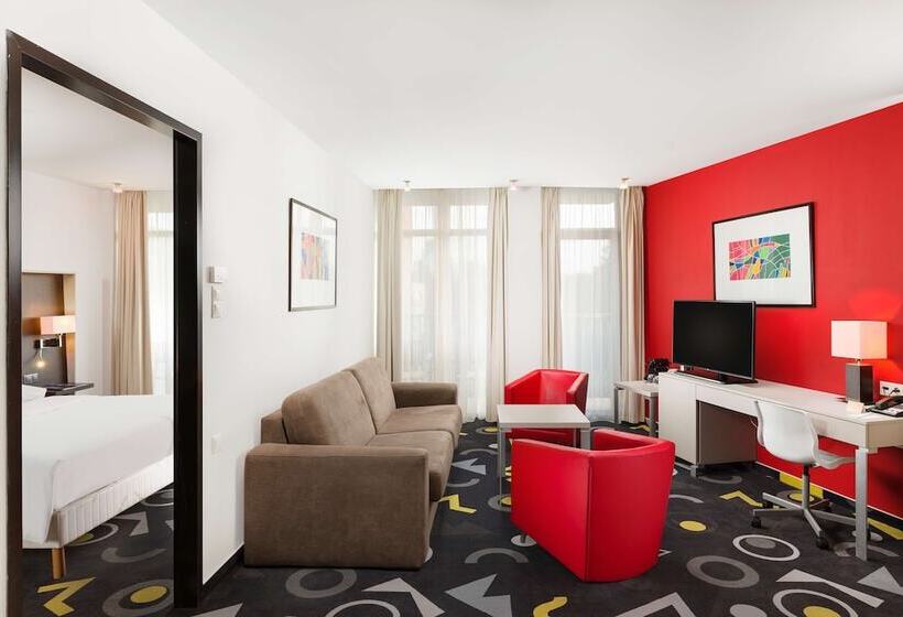 سوییت, Park Inn By Radisson Sarvar Resort & Spa   All Inclusive