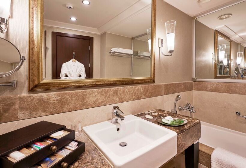 اتاق سوپریور با چشم‌انداز باغ, Calista Luxury Resort