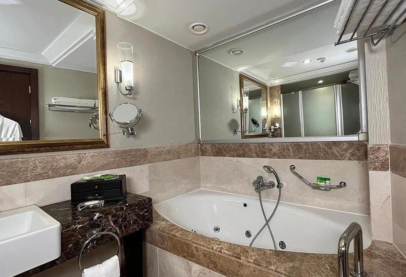 سوییت, Calista Luxury Resort