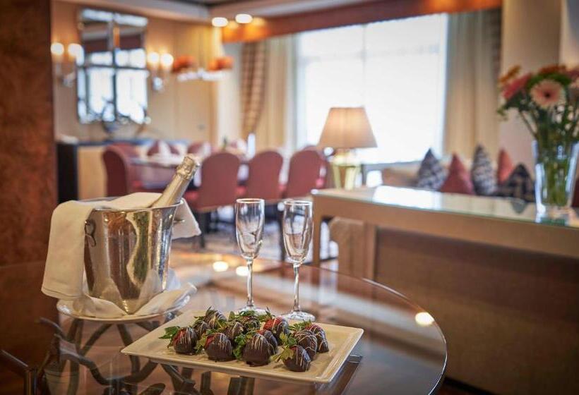 سوئیت پرزیدنت, Calista Luxury Resort