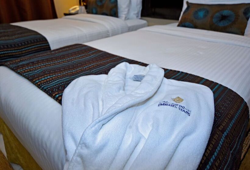 Люкс Повышенной Комфортности, Emirates Stars Hotel Apartments Dubai