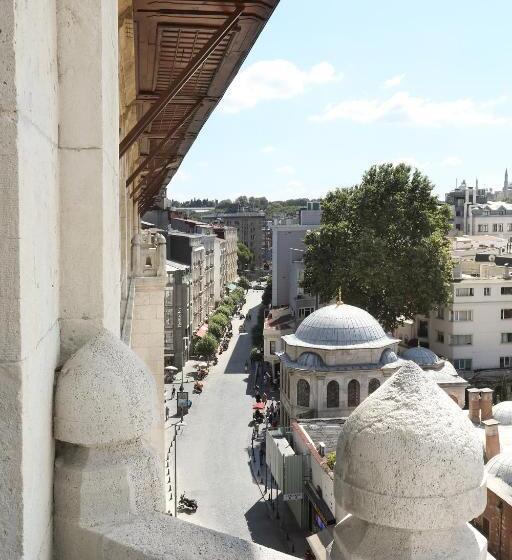 سوئیت جونیور با ماساژ آبی, Legacy Ottoman