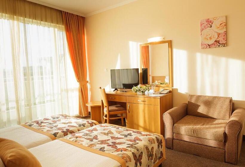 Номер Стандарт Вид на Бассейн, Wela   Premium All Inclusive