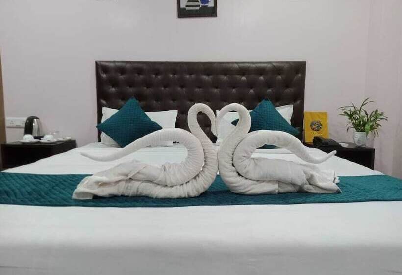 Номер Deluxe, Pigeons Nest
