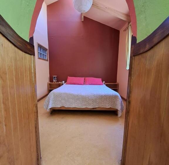 اتاق لوکس, El Jardín Secreto Pisco Elqui