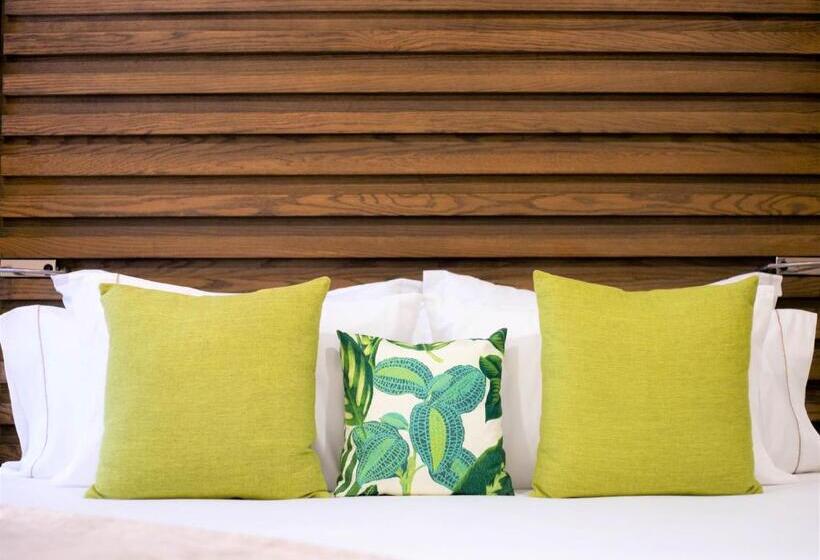 Junior Suite Queen Bed, Garza Blanca Resort & Spa Cancun