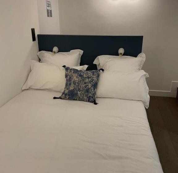 Трехместный Номер Комфорт, Monsieur Miot Concept Hotel   Bastia Centre