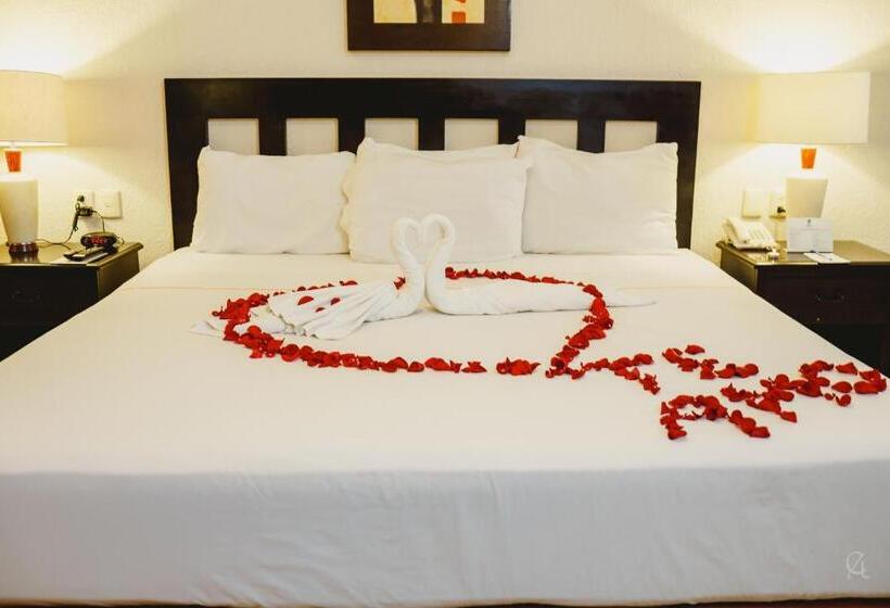 سوئیت با تخت بزرگ, Best Western Hotel Posada Freeman Zona Dorada