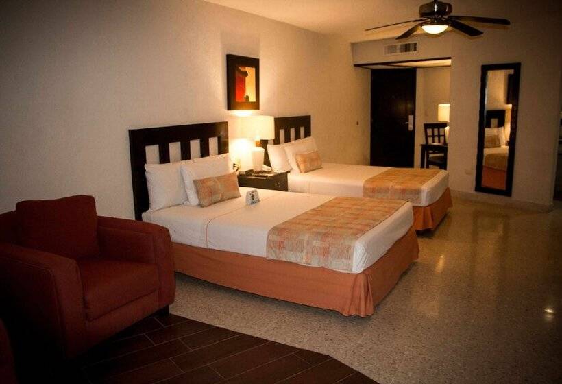 سوییت, Best Western Hotel Posada Freeman Zona Dorada