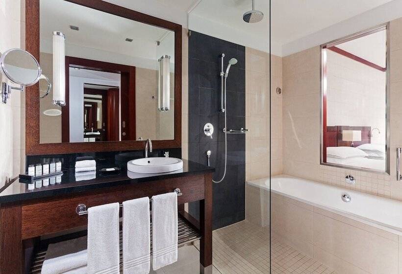 Номер Deluxe, Sheraton Sopot