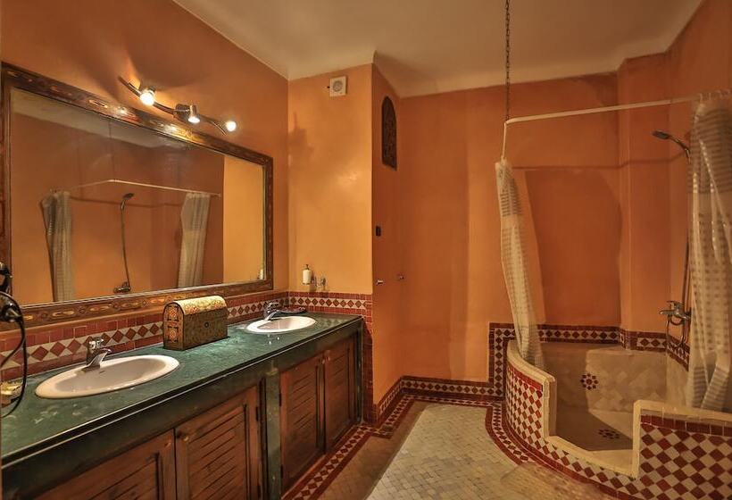 سوییت, Riad Dar Chrifa