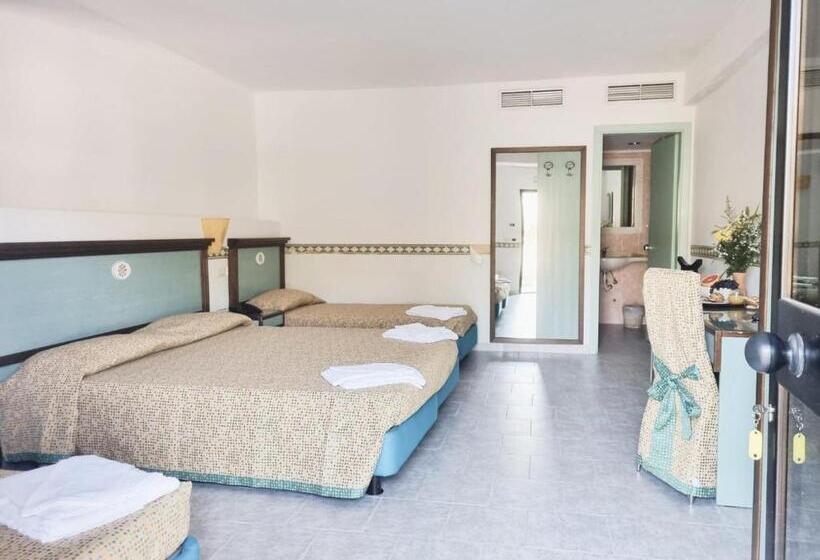 اتاق استاندارد چهار تخته, Club   Baia Dei Gigli