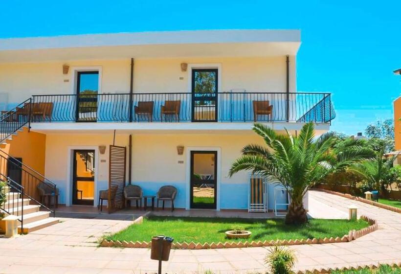 اتاق استاندارد سه نفره, Club   Baia Dei Gigli
