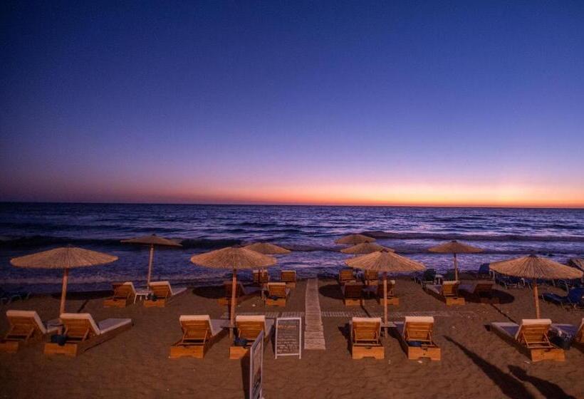 اتاق استاندارد, Romantic Palace Beach Apartments