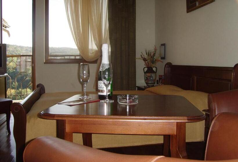 سوییت جونیور با بالکن, Meridian Hotel Bolyarski