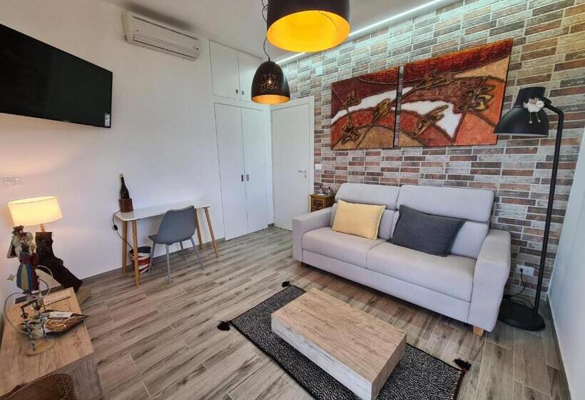 اتاق استاندارد با تخت بزرگ, Le Dimore Del Gufo B&b And Apartments Suite
