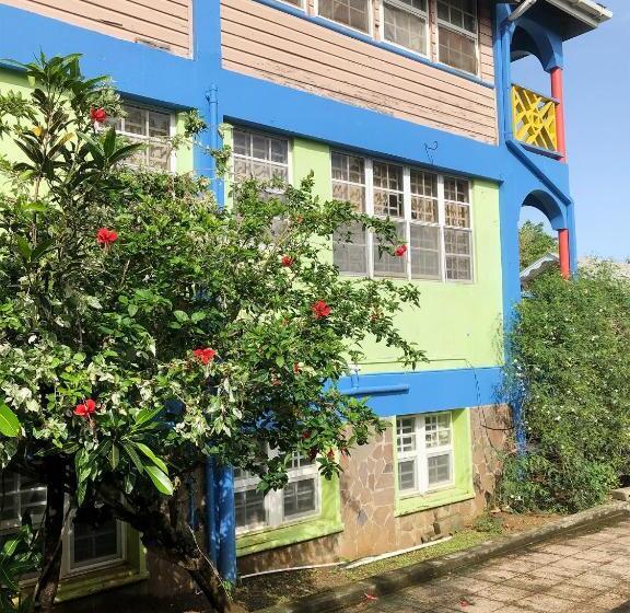 سوییت لوکس, Coco Mango Suites