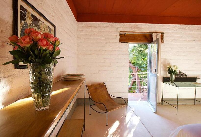 اتاق لوکس با تخت بزرگ, Casa Limon