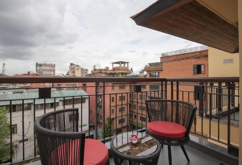 اتاق لوکس با چشم‌انداز شهر, Ramada Encore By Wyndham Kathmandu Thamel