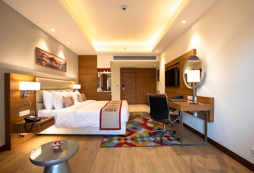 اتاق لوکس با چشم‌انداز شهر, Ramada Encore By Wyndham Kathmandu Thamel