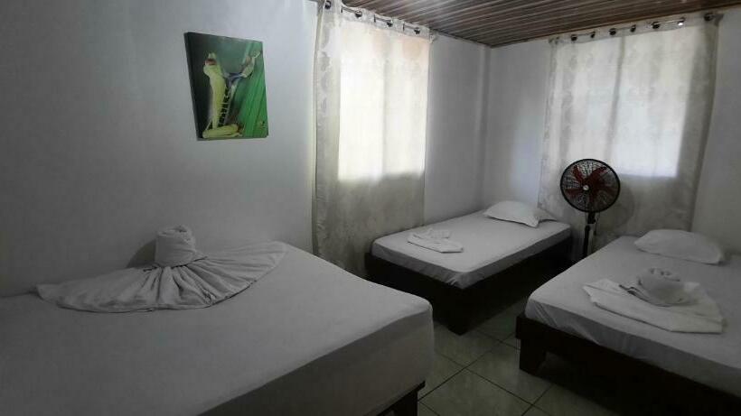 اتاق استاندارد چهار تخته, Casa Caribe