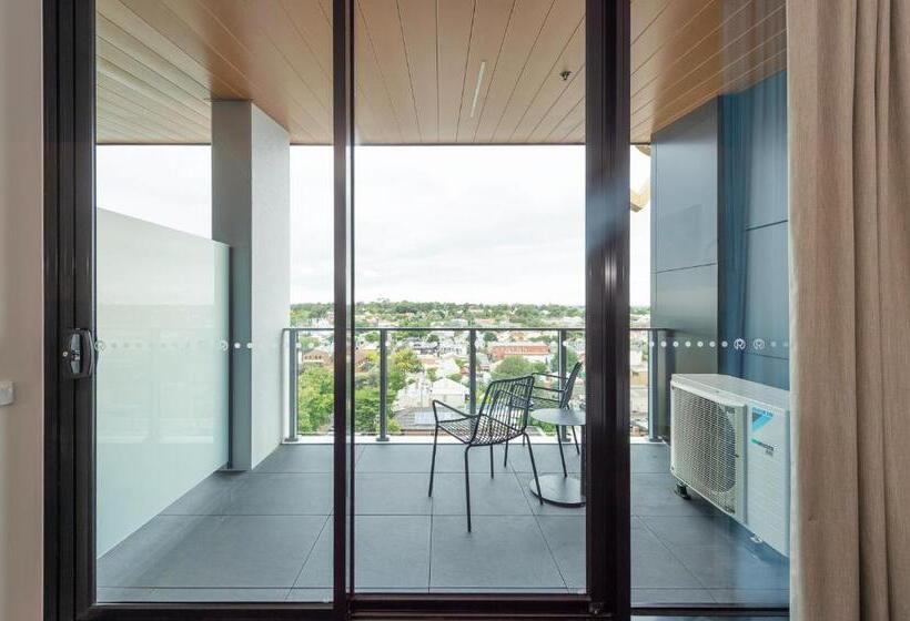 اتاق استاندارد با تخت بزرگ, Oaks R Suites Geelong