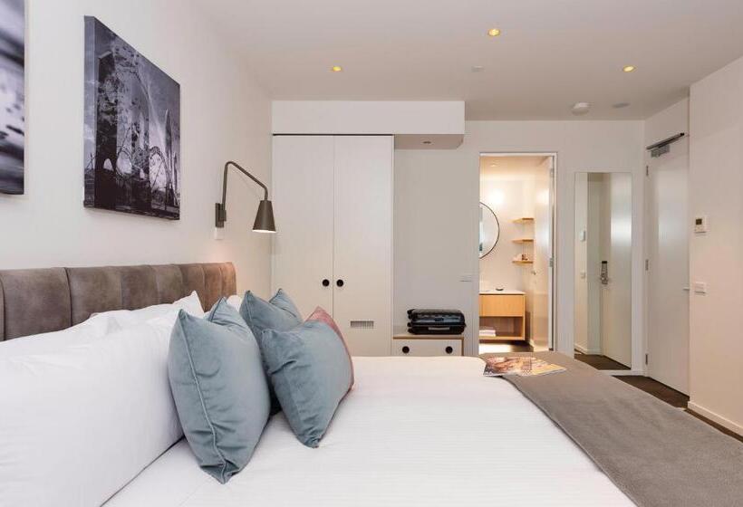 اتاق استاندارد با تخت بزرگ, Oaks R Suites Geelong