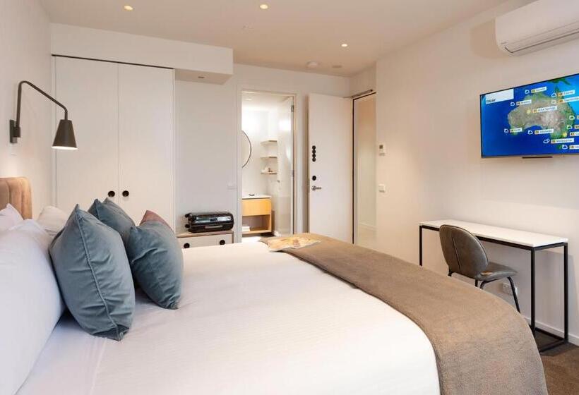 اتاق استاندارد با تخت بزرگ, Oaks R Suites Geelong