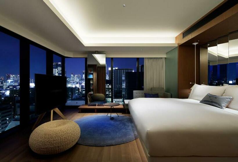 سوئیت با تخت بزرگ, W Osaka