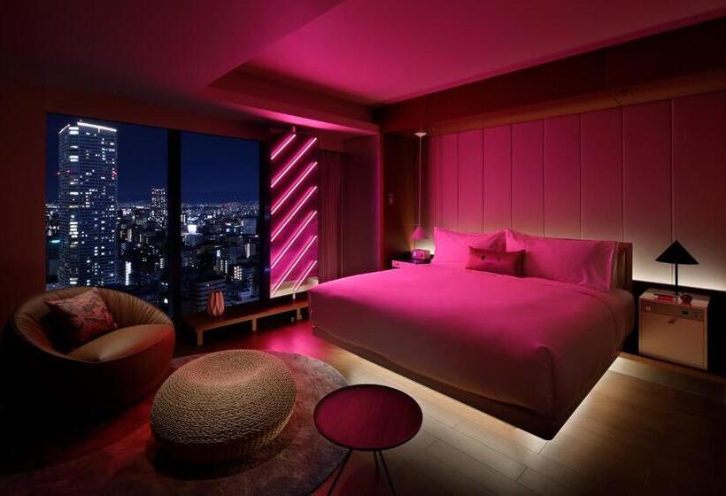 سوئیت با تخت بزرگ, W Osaka