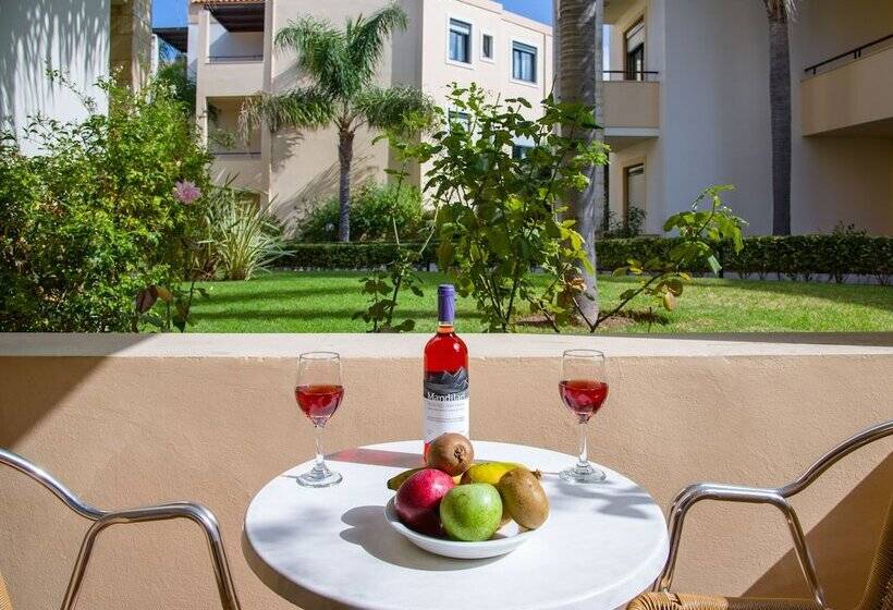 استودیوی استاندارد, Creta Palm Resort Hotel & Apartments