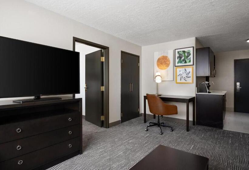 Люкс, Holiday Inn & Suites Albuquerque Airport, An Ihg