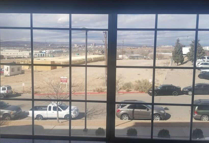 Люкс, Holiday Inn & Suites Albuquerque Airport, An Ihg