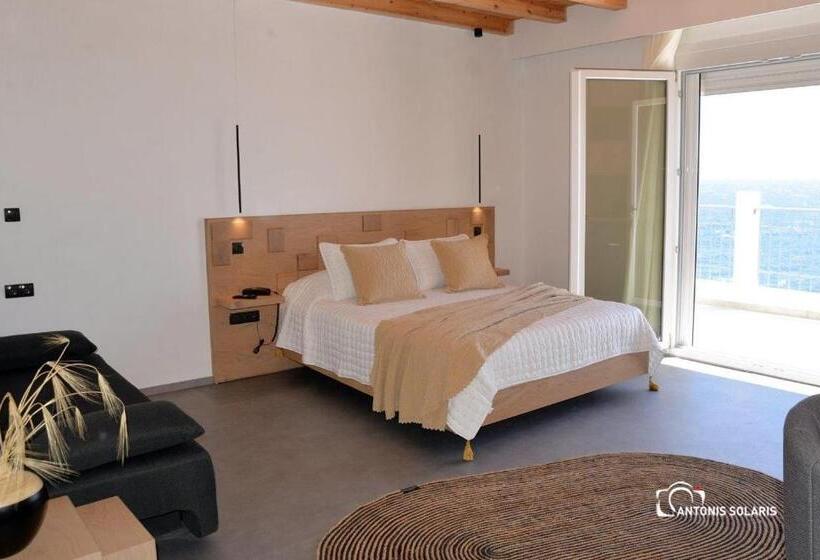 سوییت با چشم‌انداز دریا, Nisaki Hotel & Elite Suites
