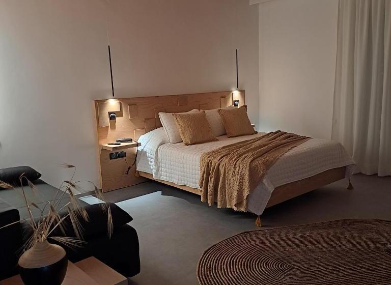 سوییت با چشم‌انداز دریا, Nisaki Hotel & Elite Suites