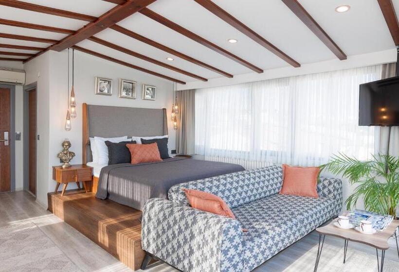 سوئیت با تخت بزرگ, Romantic Hotel Istanbul