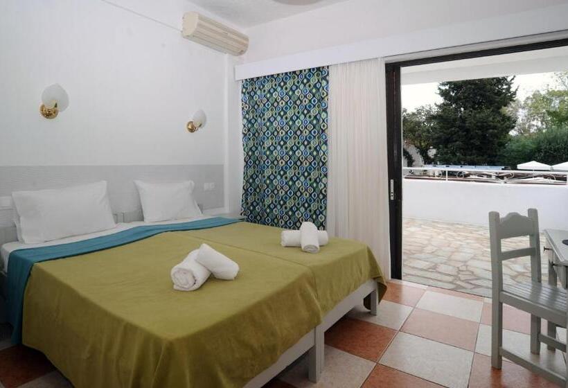 Апартаменты 1 Спальня Вид на Бассейн, Katia Beach